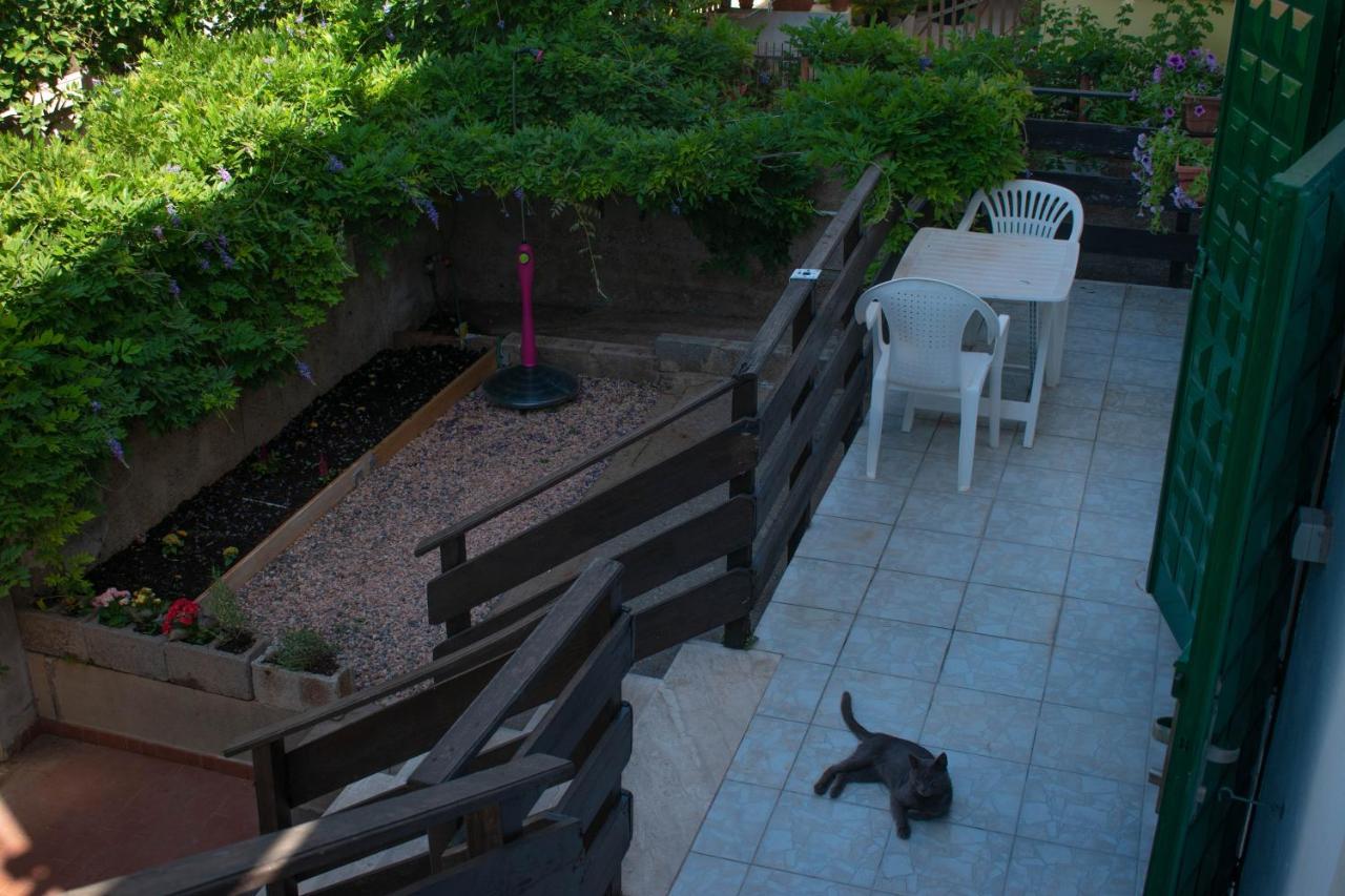 Casa Vacanze "Villa Severina" Iun R6166 R6692 Carbonia Zewnętrze zdjęcie