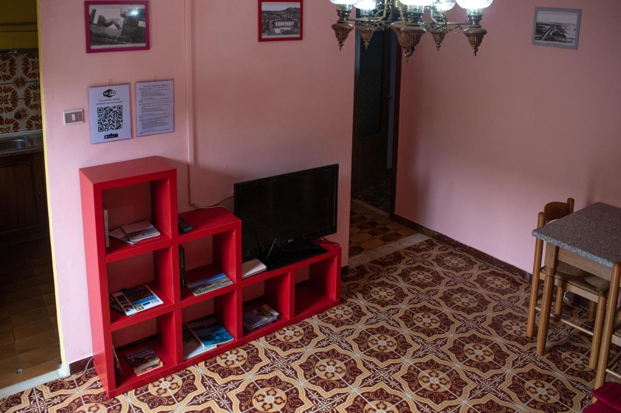 Casa Vacanze "Villa Severina" Iun R6166 R6692 Carbonia Zewnętrze zdjęcie