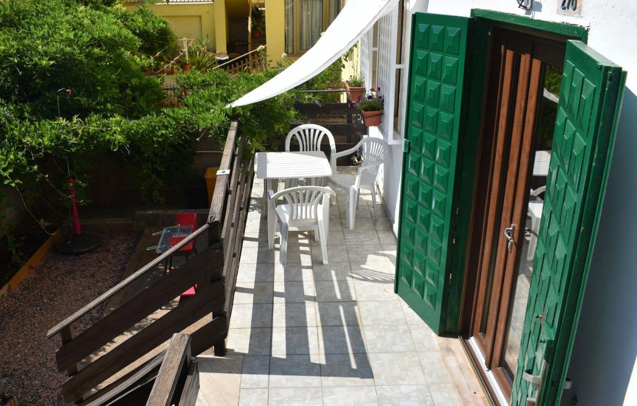 Casa Vacanze "Villa Severina" Iun R6166 R6692 Carbonia Zewnętrze zdjęcie
